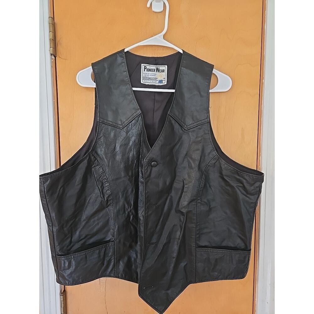 Vintage Pioneer Wear Black Leather Vest Sz 48 Made In the USA